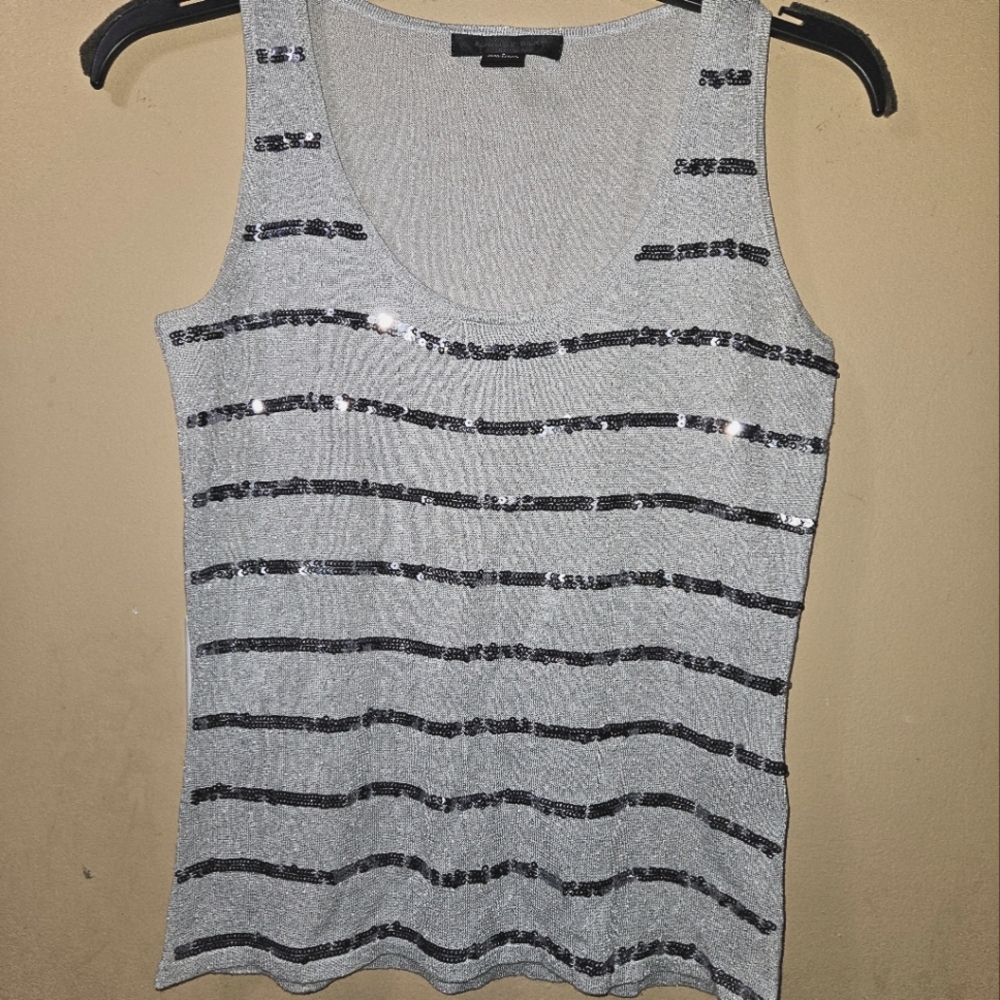 Grey top - Picture 4 of 4